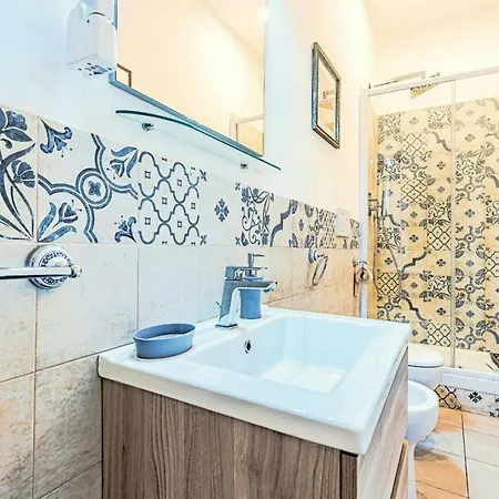 Elegancehouse Apartamento *